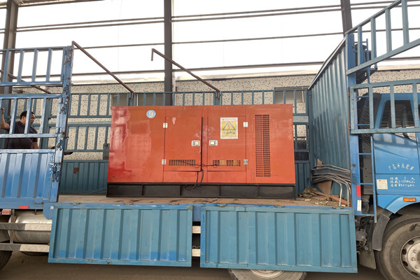 源南鎮(zhèn)100kw發(fā)電機(jī)出租本地廠(chǎng)家